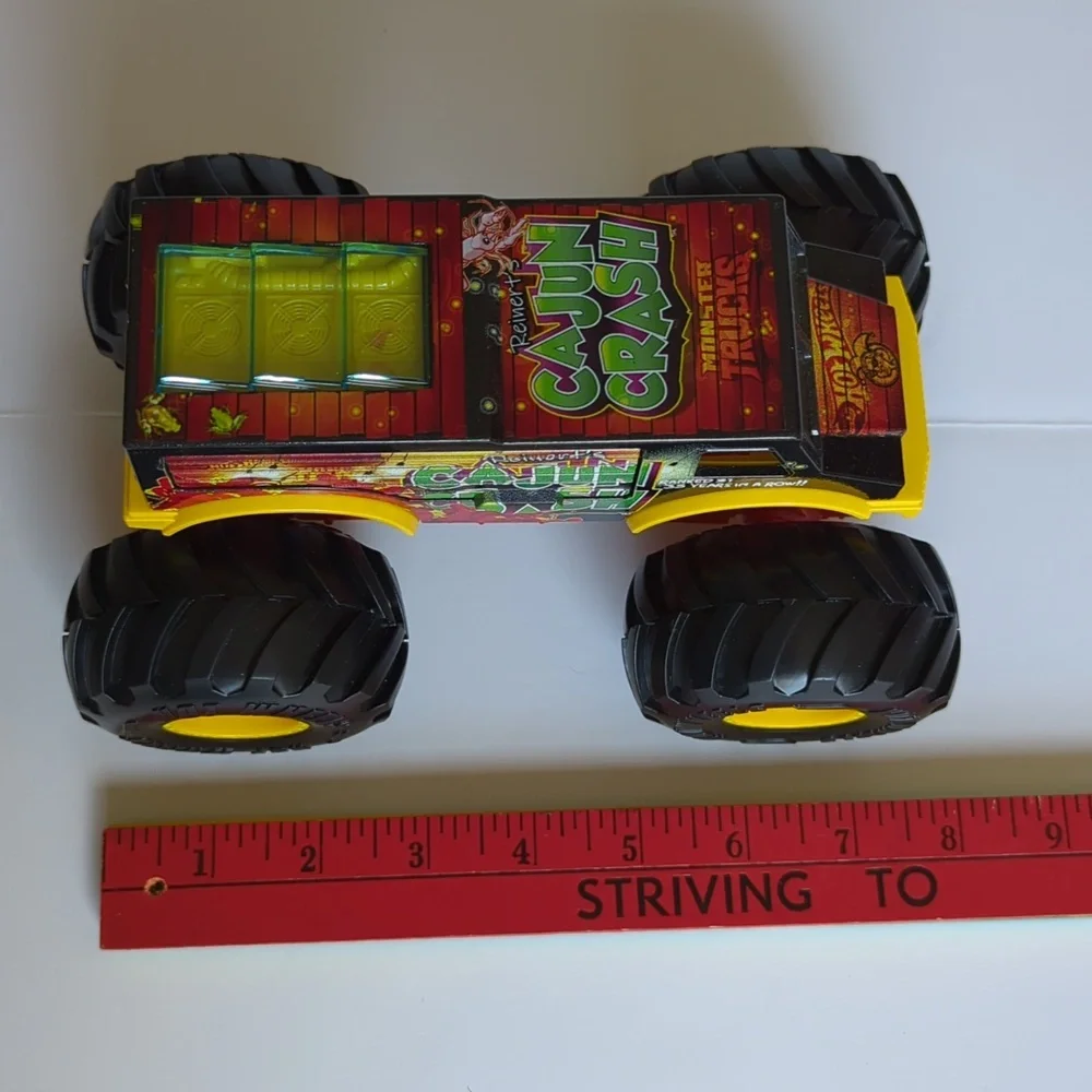 2021 Hot Wheels Monster Trucks oversized Reinerts Cajun crash 1/24th scale metal